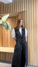 Load image into Gallery viewer, Trench waistcoat