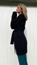Load image into Gallery viewer, Wool cardigan