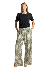 Load image into Gallery viewer, Relax trousers