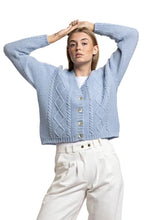 Load image into Gallery viewer, Cable cardigan