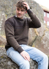 Load image into Gallery viewer, Patterned brown jumper