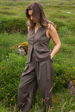 Load image into Gallery viewer, Brown wool trousers
