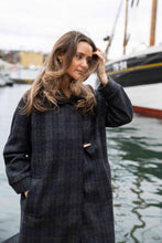 Load image into Gallery viewer, Wool coat