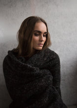 Load image into Gallery viewer, Rokkarnir blanket