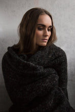 Load image into Gallery viewer, Rokkarnir blanket