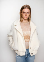 Load image into Gallery viewer, Bomber jacket