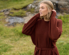 Load image into Gallery viewer, Wool sweater
