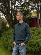 Load image into Gallery viewer, Polo sweater petroleum
