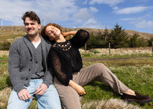 Load image into Gallery viewer, Wool trousers
