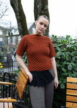 Load image into Gallery viewer, Knitted v-neck t-shirt
