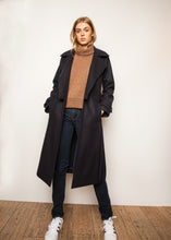 Load image into Gallery viewer, Wool coat in navy blue
